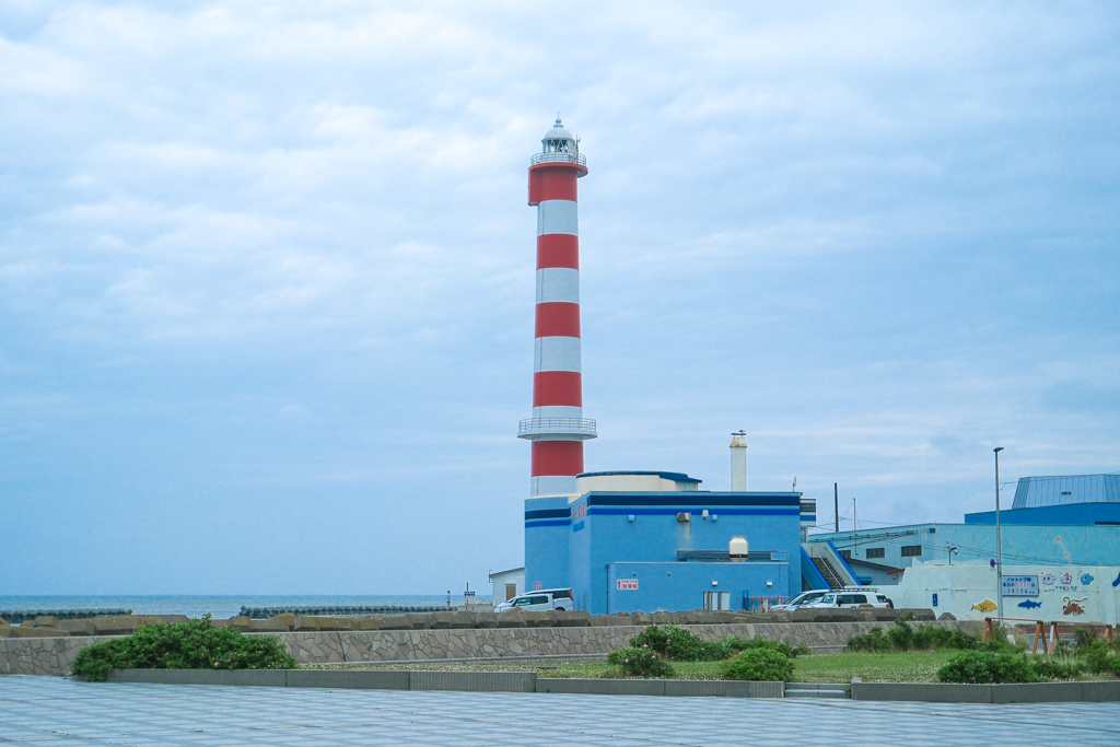日本北海道｜野布寒岬．稚內最北海賞夕陽景點，遠眺立尻島和禮文島 @飛天璇的口袋