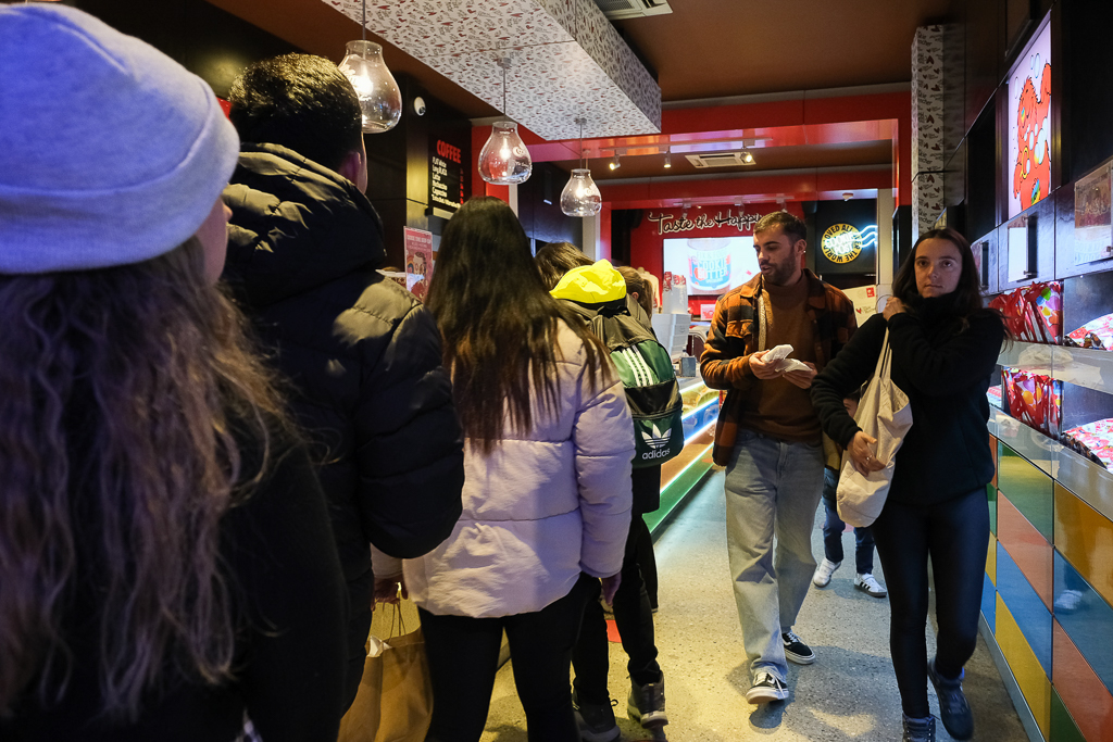紐西蘭南島｜Cookie Time．皇后鎮必吃美食，晚上6~7點軟餅乾買一送一 @飛天璇的口袋