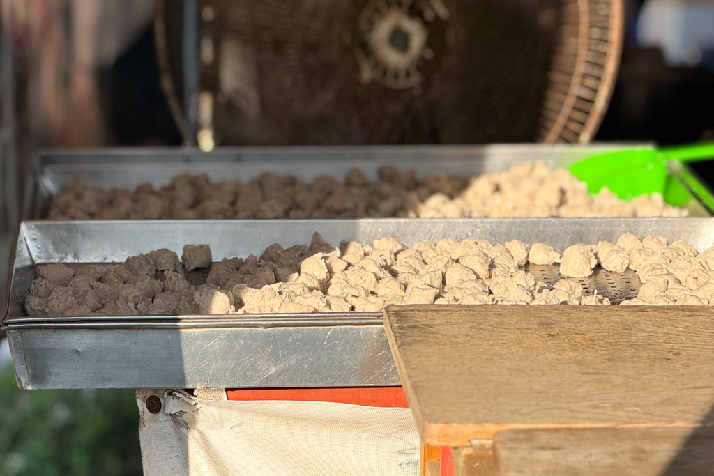 台中北屯｜大坑九號步道魚丸伯．魚丸湯一碗10元，免費加湯超佛心 @飛天璇的口袋