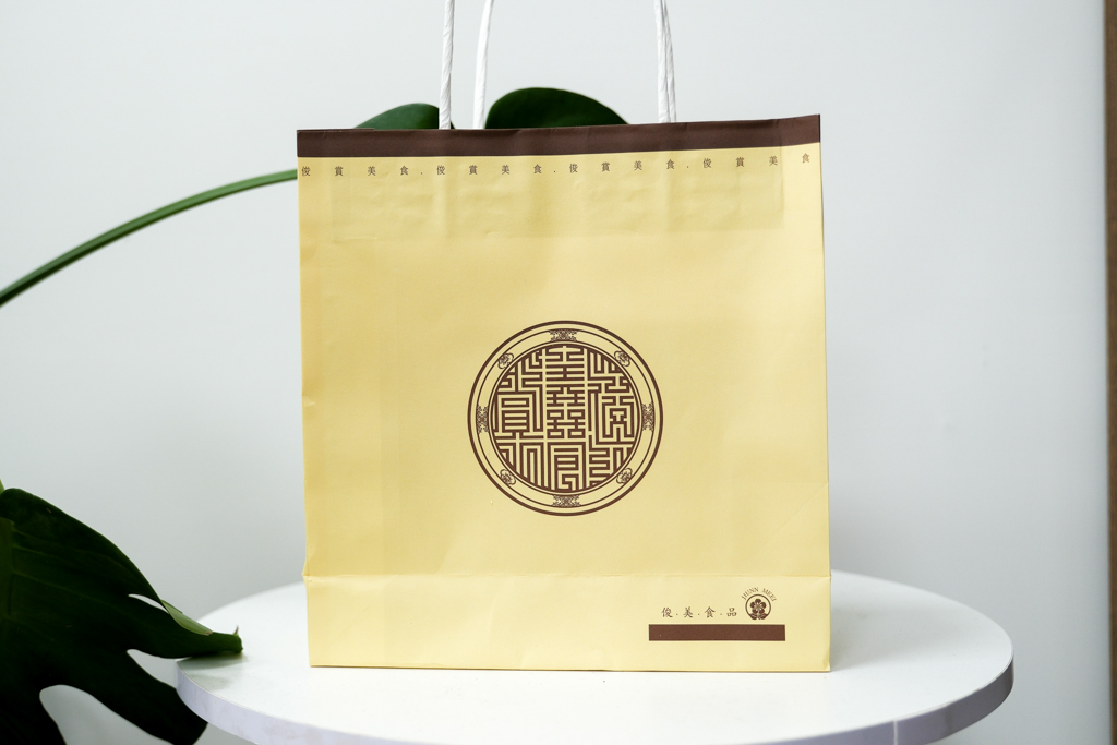 台中美食｜俊美麻糬．香Q好吃的紅豆麻糬，自製升級版草莓大福 @飛天璇的口袋