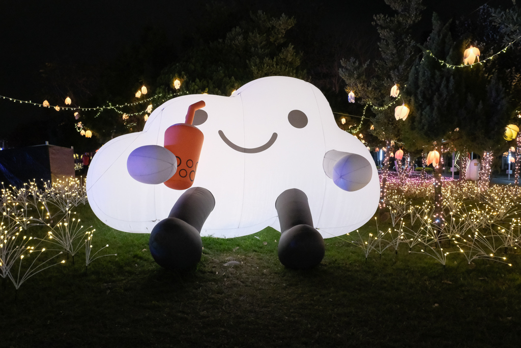 【2026台中燈會】幸福蜜馬 臺中 MOOMIN ON！超可愛嚕嚕米現身中央公園，展出期間、交通方式、必7大主題介紹 @飛天璇的口袋