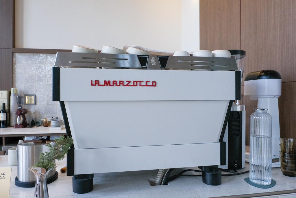 台中北屯｜Pierre Bear Cafe & Select．台中北歐風咖啡館，結合精品選物店 @飛天璇的口袋