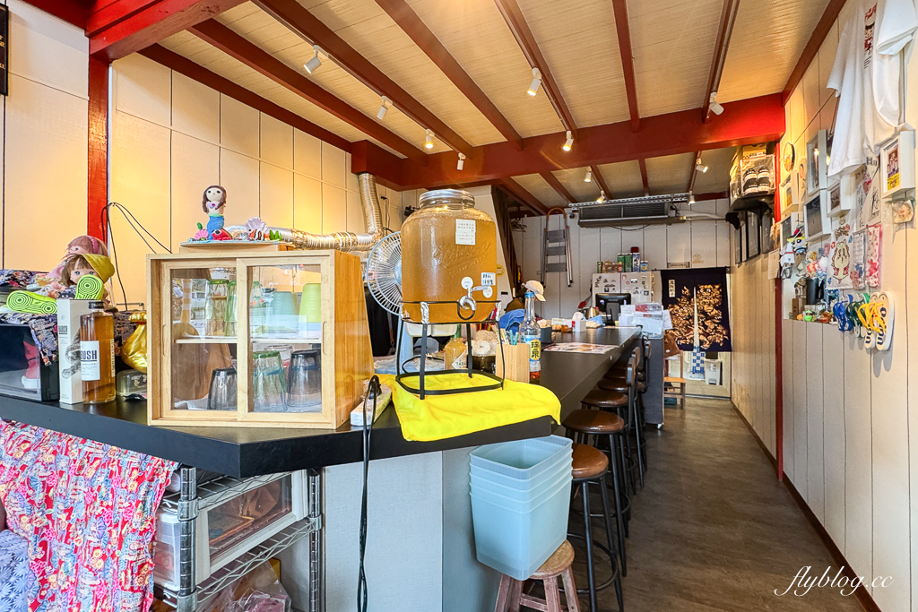 台中西區｜Aonohero 沖繩soba拉麵．日本籍老闆經營的食堂，沖繩拉麵和沖繩飯糰吃得到 @飛天璇的口袋