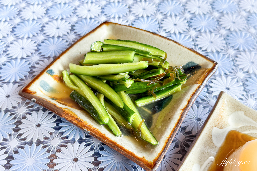 台中西區｜Aonohero 沖繩soba拉麵．日本籍老闆經營的食堂，沖繩拉麵和沖繩飯糰吃得到 @飛天璇的口袋
