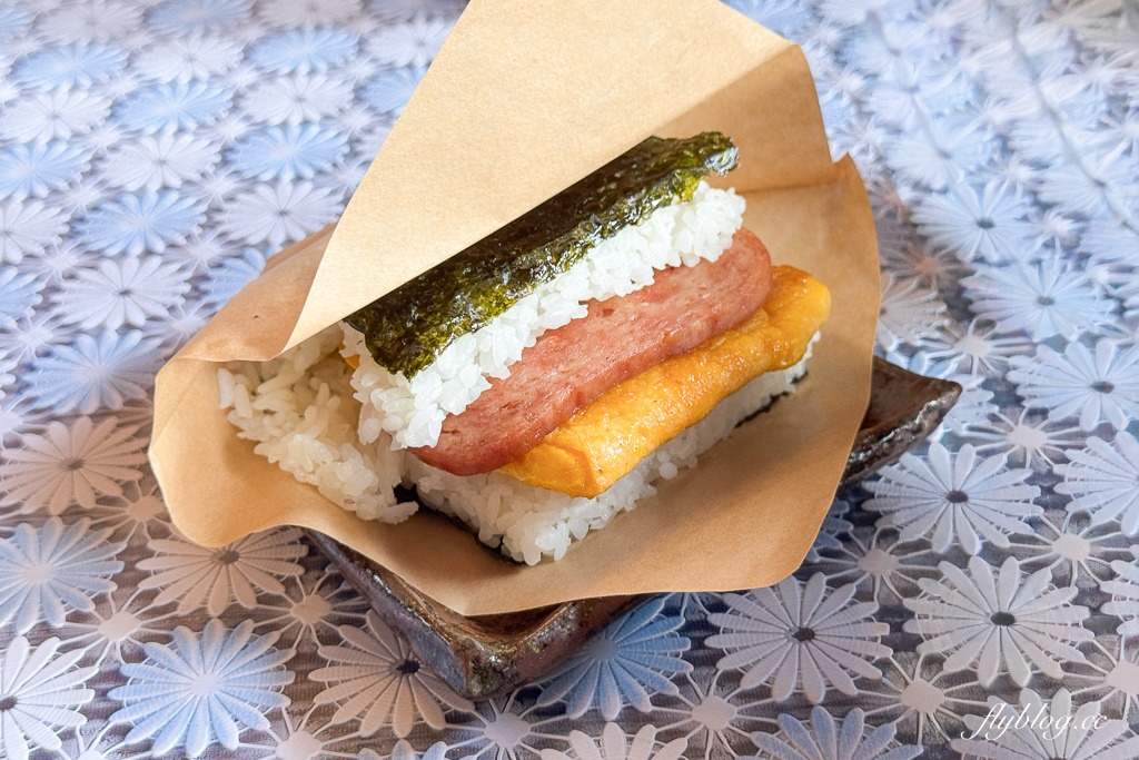 台中西區｜Aonohero 沖繩soba拉麵．日本籍老闆經營的食堂，沖繩拉麵和沖繩飯糰吃得到 @飛天璇的口袋