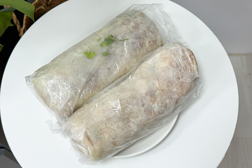 台中北屯｜正宗手工現作潤餅．台中巨無霸潤餅，Threads上暴紅銅板美食 @飛天璇的口袋