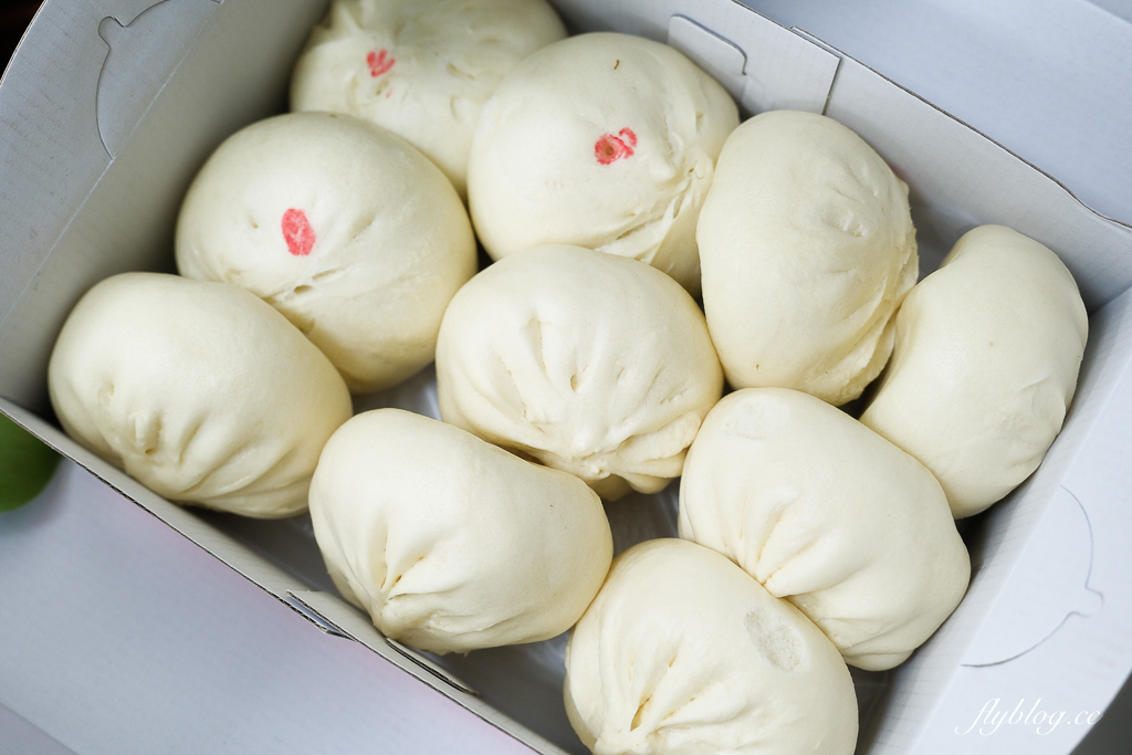 彰化鹿港|老成珍肉包.肉包一顆20元佛心價,還有特殊的干貝包口味 @飛天璇的口袋 彰化鹿港|老成珍肉包.肉包一顆20元佛心價,還有特殊的干貝包口味 @飛天璇的口袋