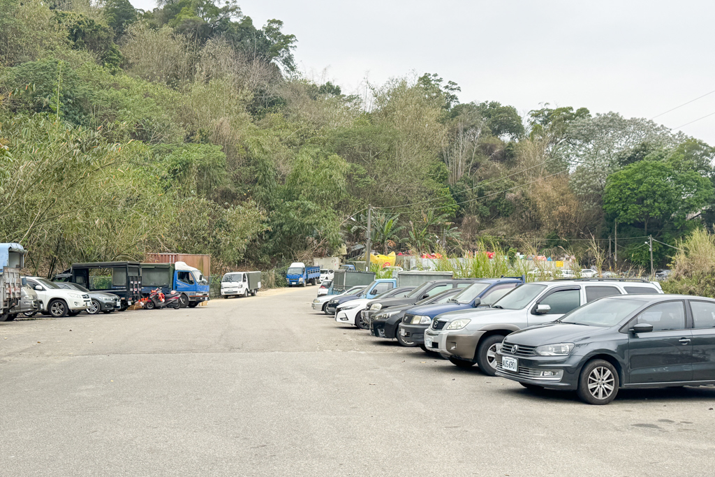 台中北屯｜南觀音山登山步道．編號42小百岳就在台中市區，必拍打卡點黃金佛手 @飛天璇的口袋