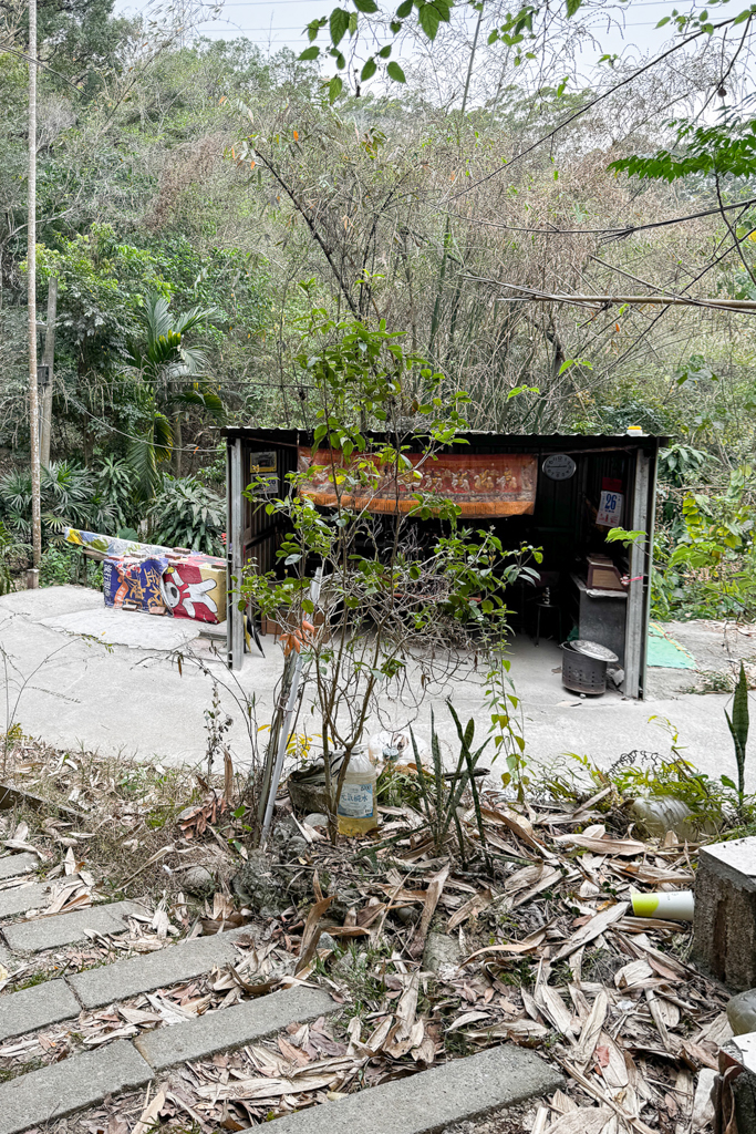 台中北屯｜南觀音山登山步道．編號42小百岳就在台中市區，必拍打卡點黃金佛手 @飛天璇的口袋