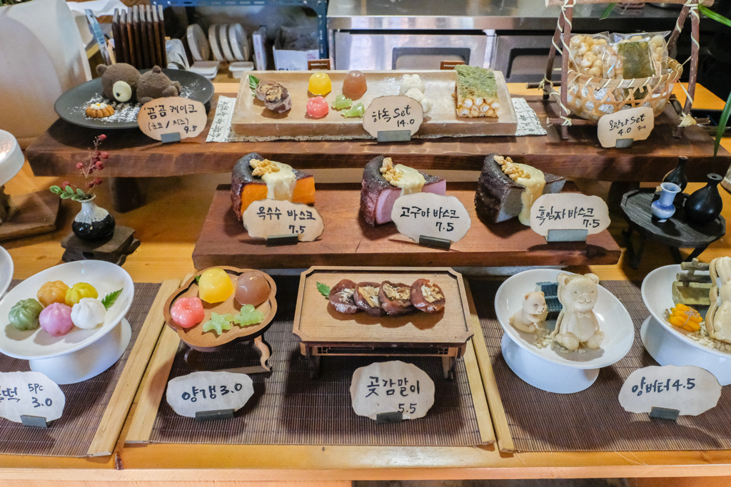 韓國釜山｜Ha:nok．機張韓屋咖啡廳，環境好拍甜點好吃 @飛天璇的口袋