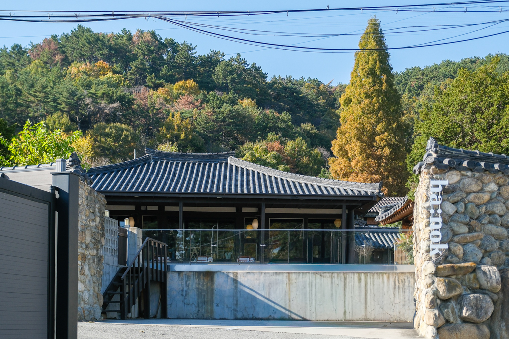 韓國釜山｜Ha:nok．機張韓屋咖啡廳，環境好拍甜點好吃 @飛天璇的口袋