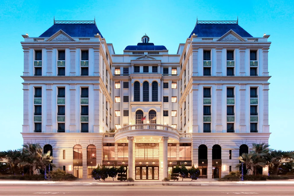 2026春遊苗栗!苗栗2天1夜輕旅行.全台最大文化影城、苗栗首座國際星級觀光飯店、占地120公頃牧場餵羊羊、露天風呂享受泡湯趣 @飛天璇的口袋 2026春遊苗栗!苗栗2天1夜輕旅行.全台最大文化影城、苗栗首座國際星級觀光飯店、占地120公頃牧場餵羊羊、露天風呂享受泡湯趣 @飛天璇的口袋