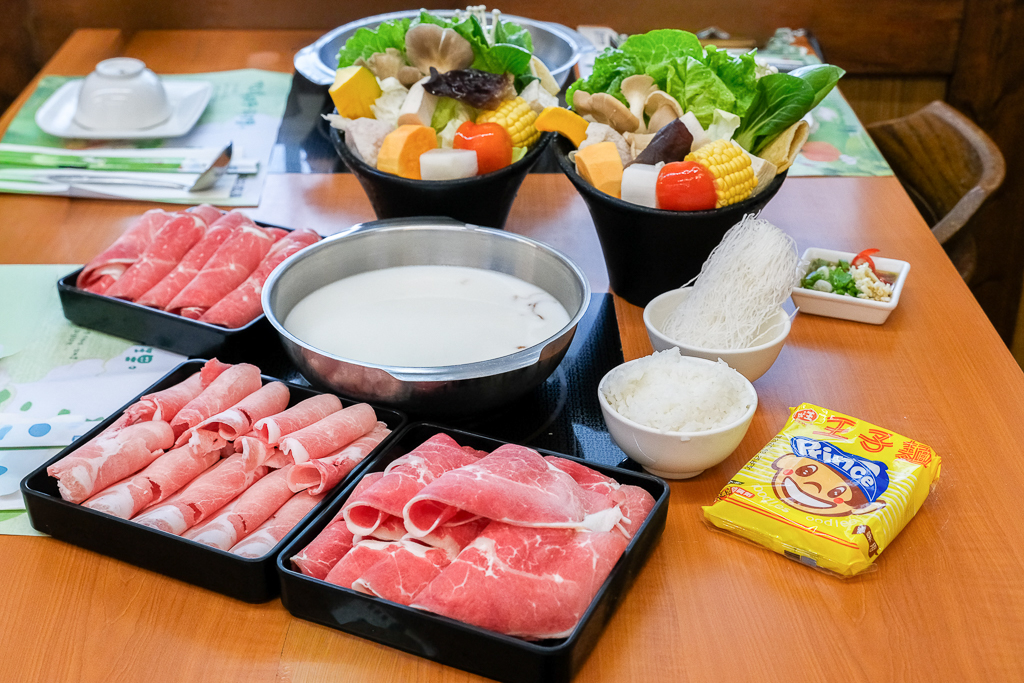 2026春遊苗栗!苗栗2天1夜輕旅行.全台最大文化影城、苗栗首座國際星級觀光飯店、占地120公頃牧場餵羊羊、露天風呂享受泡湯趣 @飛天璇的口袋 2026春遊苗栗!苗栗2天1夜輕旅行.全台最大文化影城、苗栗首座國際星級觀光飯店、占地120公頃牧場餵羊羊、露天風呂享受泡湯趣 @飛天璇的口袋