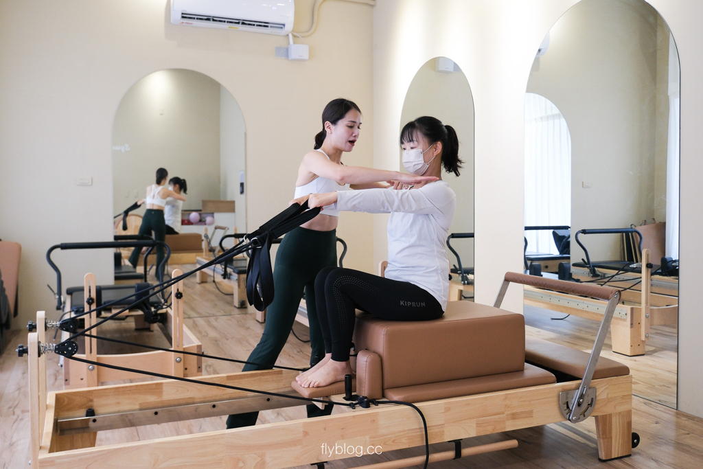 台中西屯｜IU器械皮拉提斯．一對一的專屬教學，可以改善體態 @飛天璇的口袋