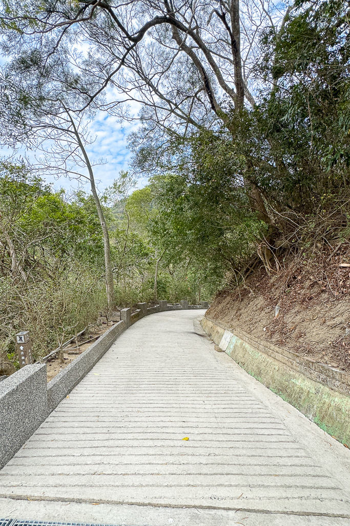 台中潭子｜新田登山步道．挑戰1063階木棧階梯．編號40小百岳聚興山 @飛天璇的口袋