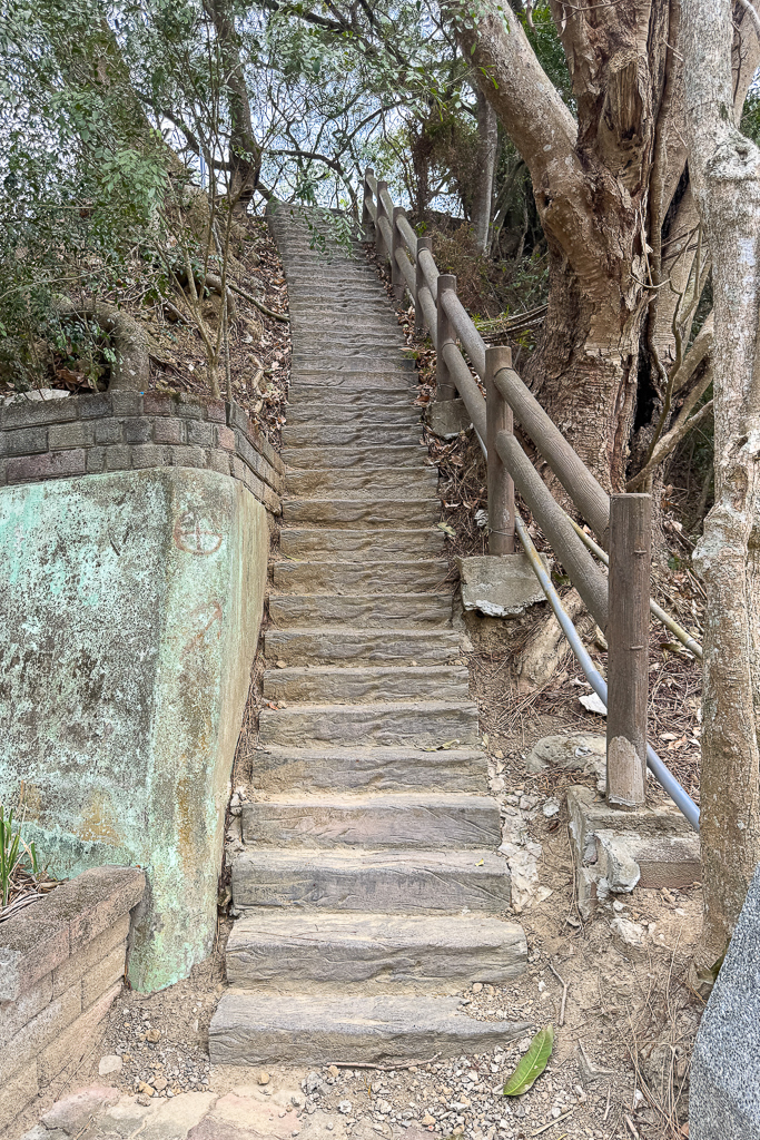 台中潭子｜新田登山步道．挑戰1063階木棧階梯．編號40小百岳聚興山 @飛天璇的口袋