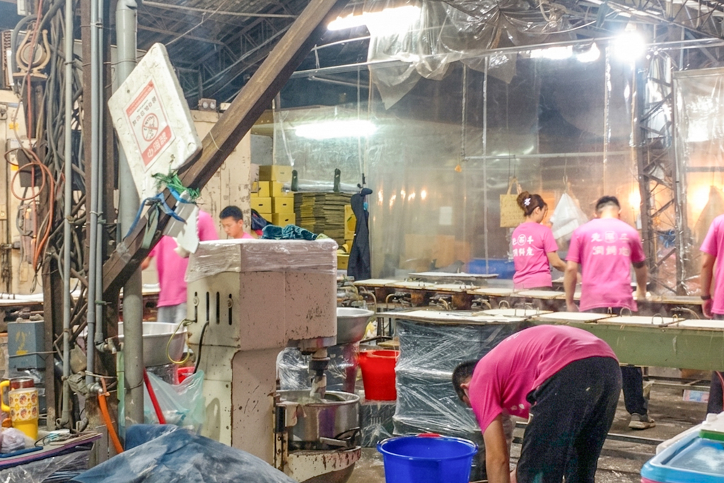 彰化北斗｜潤餅輝．傳承第五代創業近90年，清明節從凌晨排到半夜 @飛天璇的口袋