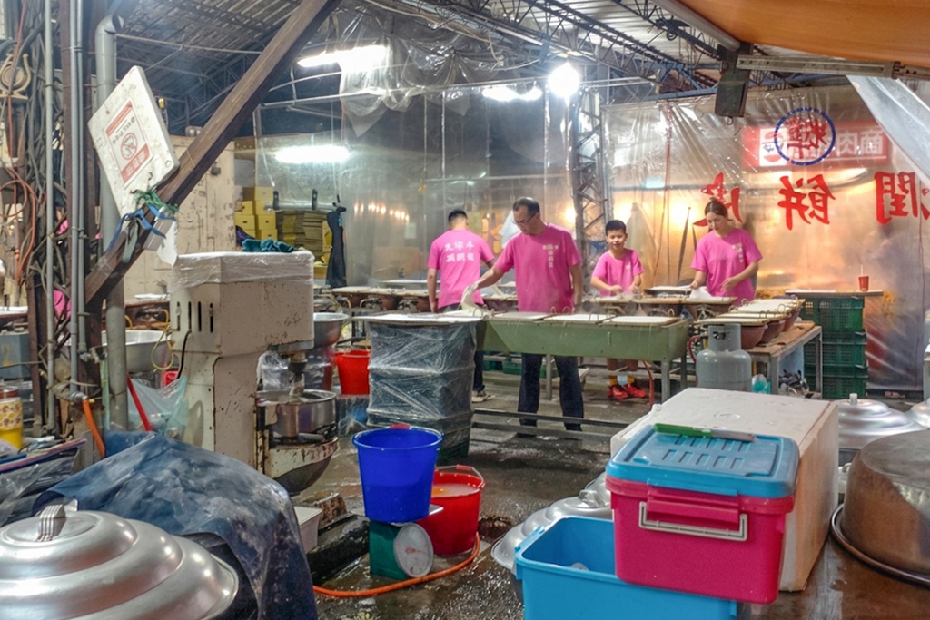 彰化北斗｜潤餅輝．傳承第五代創業近90年，清明節從凌晨排到半夜 @飛天璇的口袋