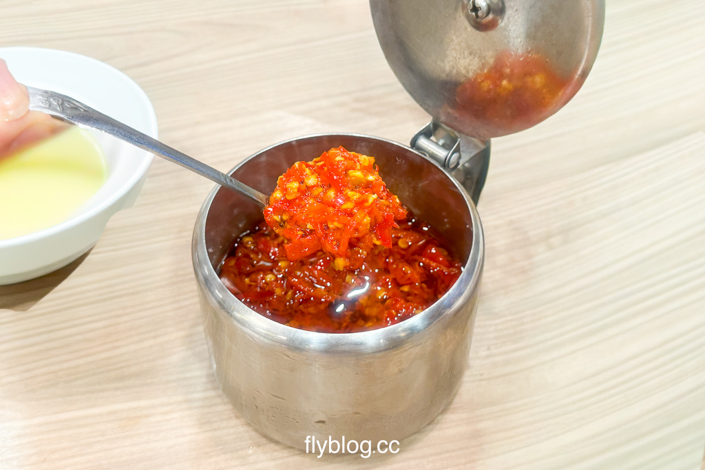 台中西區｜夜間部爌肉飯．台中米其林必比登推薦，公益路商圈宵夜美食 @飛天璇的口袋