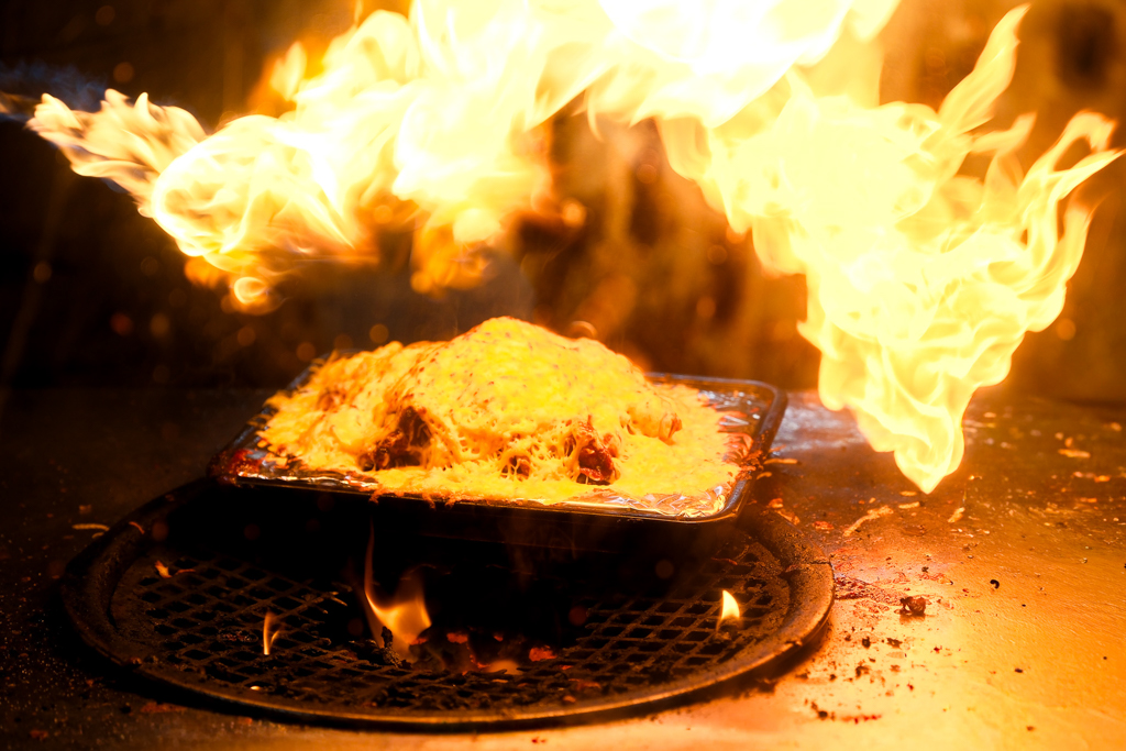 韓國釜山｜화달구연탄쭈꾸미 炭烤八爪章魚．廣安里排隊美食，非尖峰用餐時間不用排隊 @飛天璇的口袋