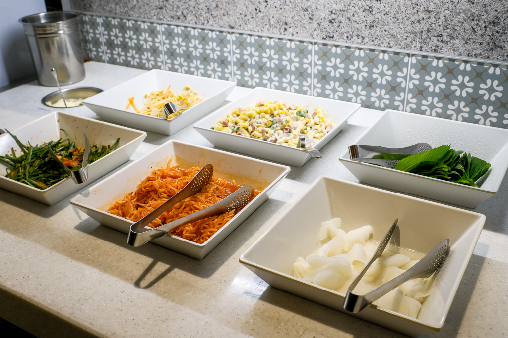 韓國釜山｜화달구연탄쭈꾸미 炭烤八爪章魚．廣安里排隊美食，非尖峰用餐時間不用排隊 @飛天璇的口袋