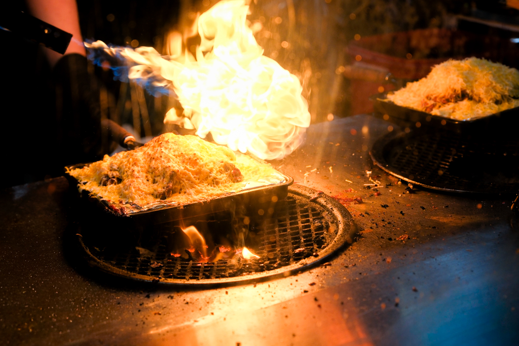 韓國釜山｜화달구연탄쭈꾸미 炭烤八爪章魚．廣安里排隊美食，非尖峰用餐時間不用排隊 @飛天璇的口袋