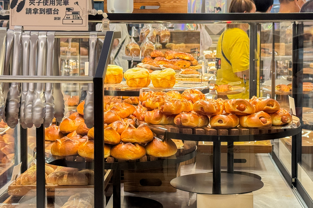 台中北屯｜TOM CAT BAKERY．紐約35年手工麵包坊．台中漢神洲際中部獨家 @飛天璇的口袋