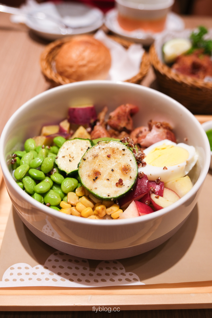 台中北屯｜Woosa 屋莎洋食鬆餅屋 台中漢神店．必吃雲朵舒芙蕾鬆餅，台灣在地日式洋食餐廳 @飛天璇的口袋