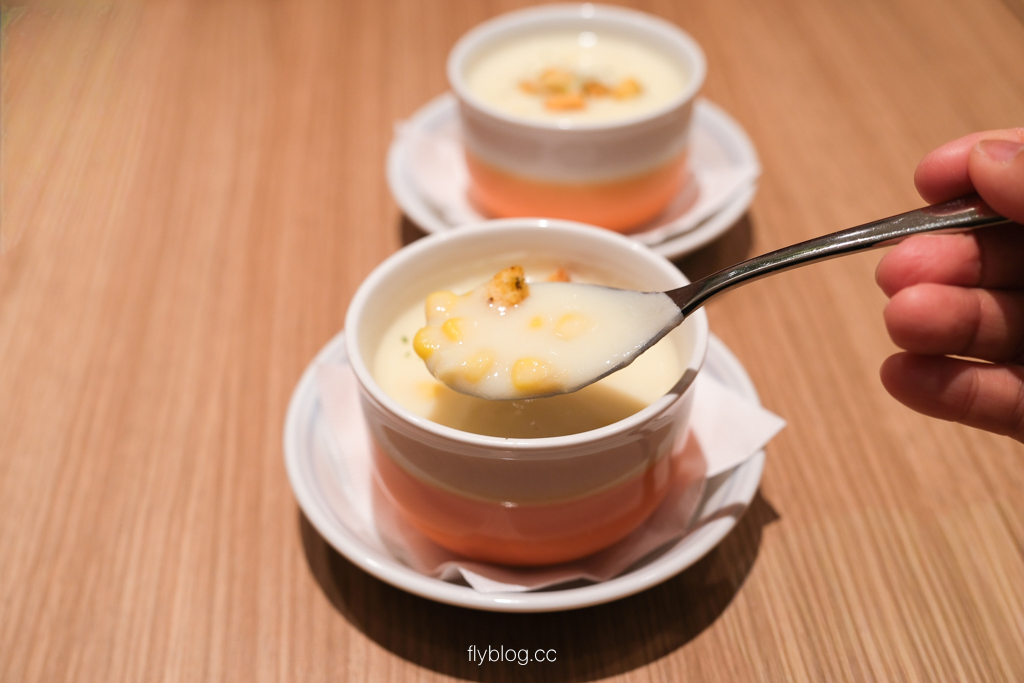 台中北屯｜Woosa 屋莎洋食鬆餅屋 台中漢神店．必吃雲朵舒芙蕾鬆餅，台灣在地日式洋食餐廳 @飛天璇的口袋