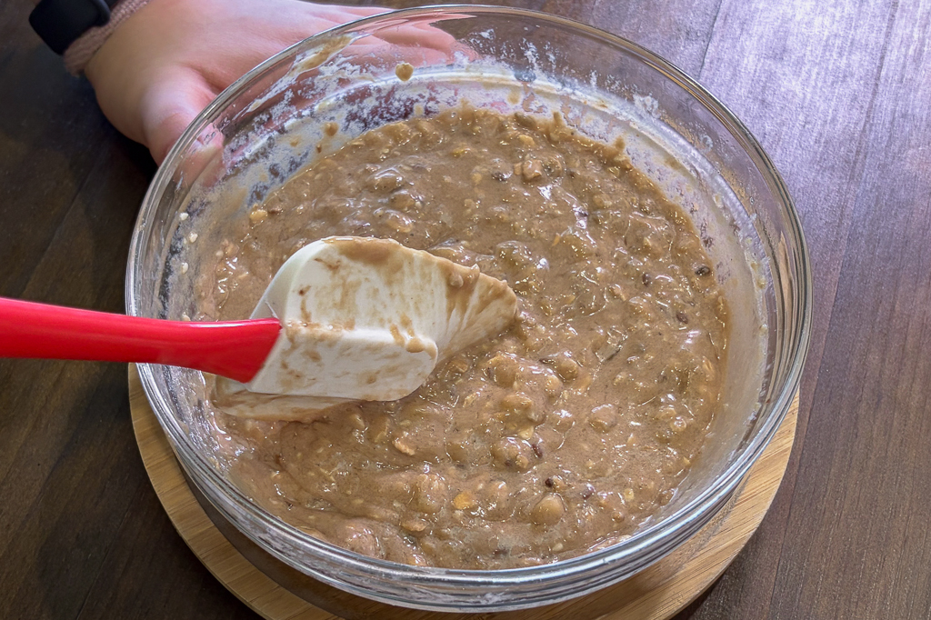 食譜分享｜香蕉燕麥蛋糕．減醣也可以吃的甜點，一片100多卡無負擔 @飛天璇的口袋