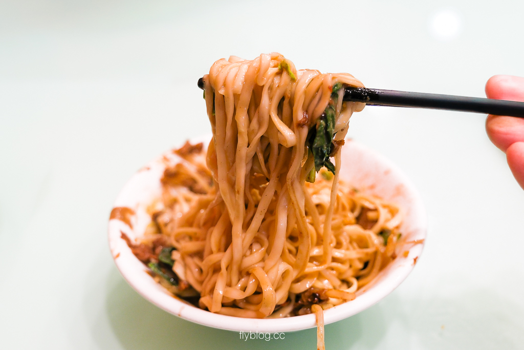 彰化田中|阿芬素食.傳承第二代好味道,自製豆瓣醬是靈魂,田中小吃必訪! @飛天璇的口袋 彰化田中|阿芬素食.傳承第二代好味道,自製豆瓣醬是靈魂,田中小吃必訪! @飛天璇的口袋
