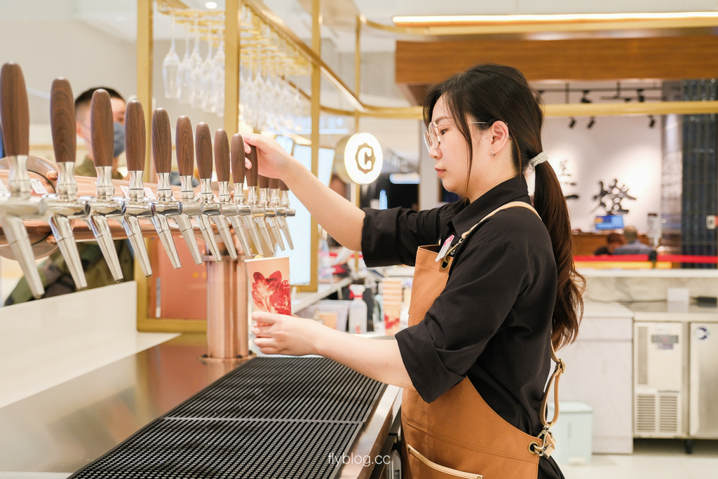 台中北屯｜CAM&Eacute;LIA 山茶花 漢神洲際概念店．台中精品手搖飲新品牌，美美紙提盒和儀式感開香 @飛天璇的口袋