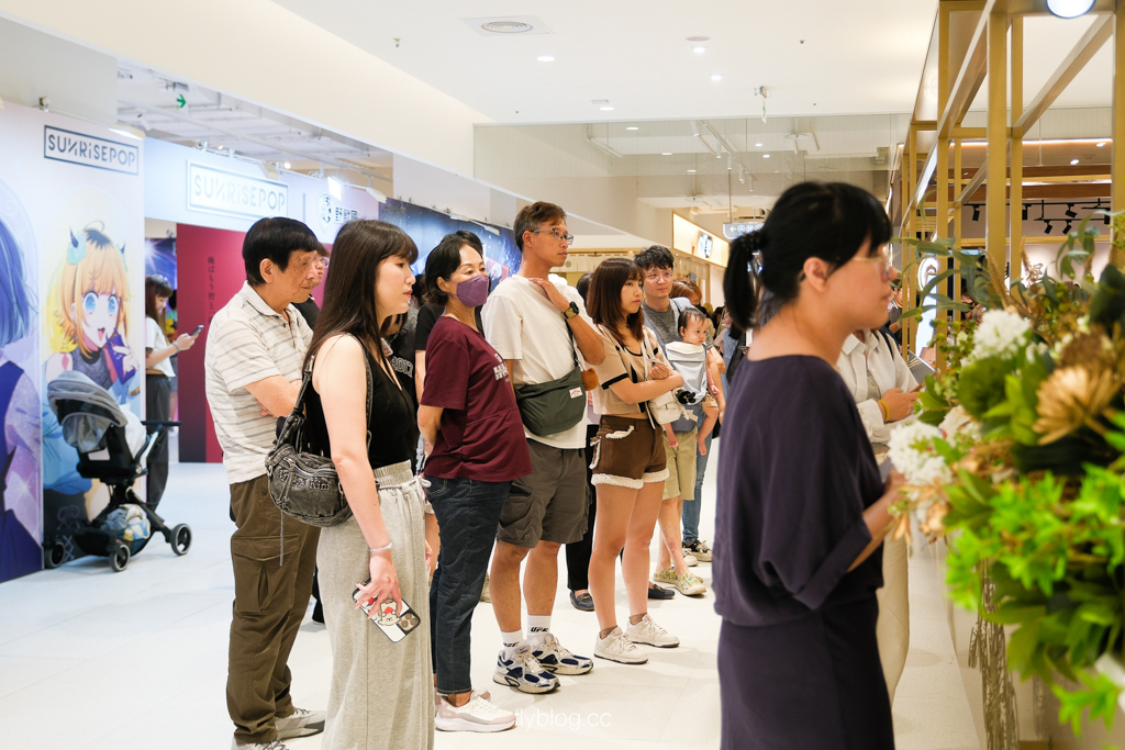 台中北屯｜CAM&Eacute;LIA 山茶花 漢神洲際概念店．台中精品手搖飲新品牌，美美紙提盒和儀式感開香 @飛天璇的口袋