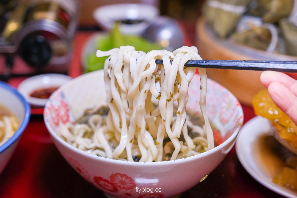 台中南屯｜有春茶館．