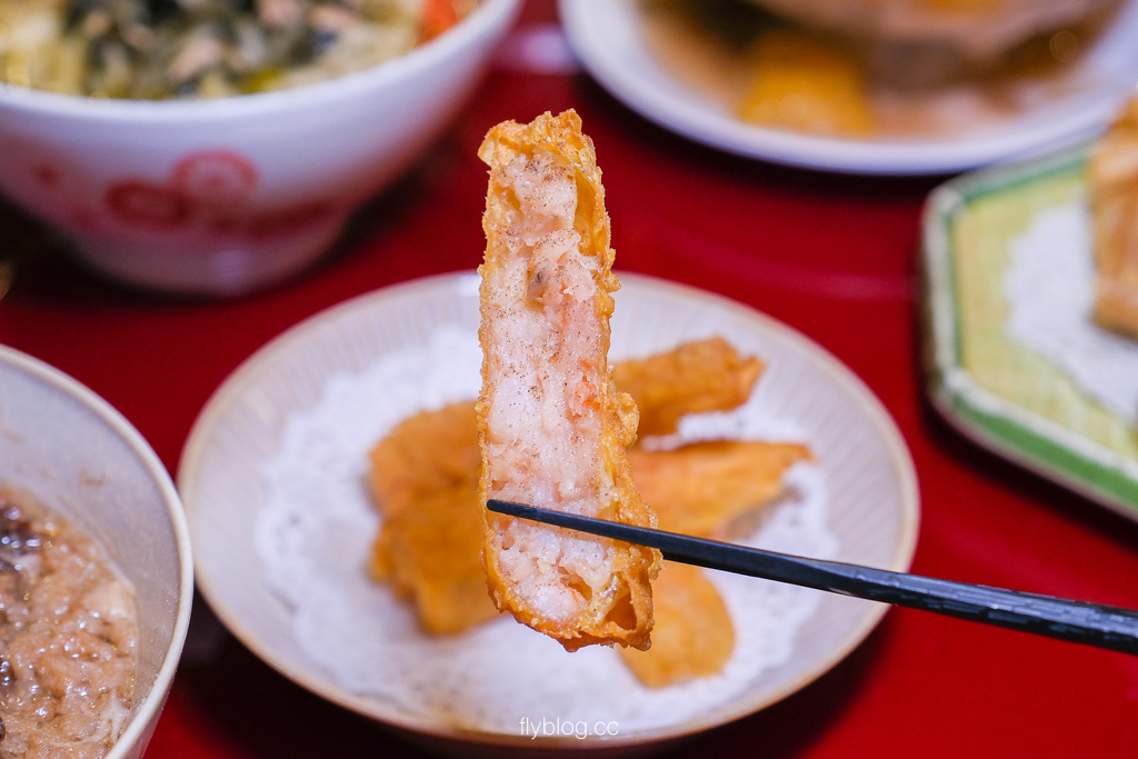 台中南屯｜有春茶館．