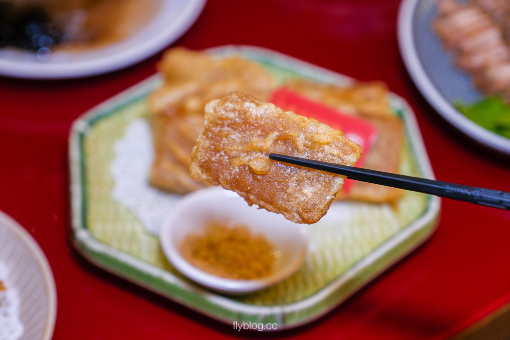 台中南屯｜有春茶館．