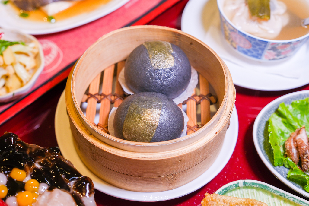 台中南屯｜有春茶館．