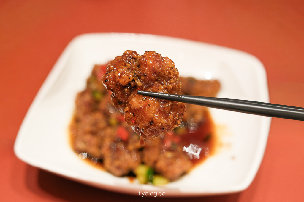 台中北屯｜春香飯店．漢神洲際韓式中華料理新品牌，酢醬麵、糖醋肉、乾烹雞吃得到 @飛天璇的口袋