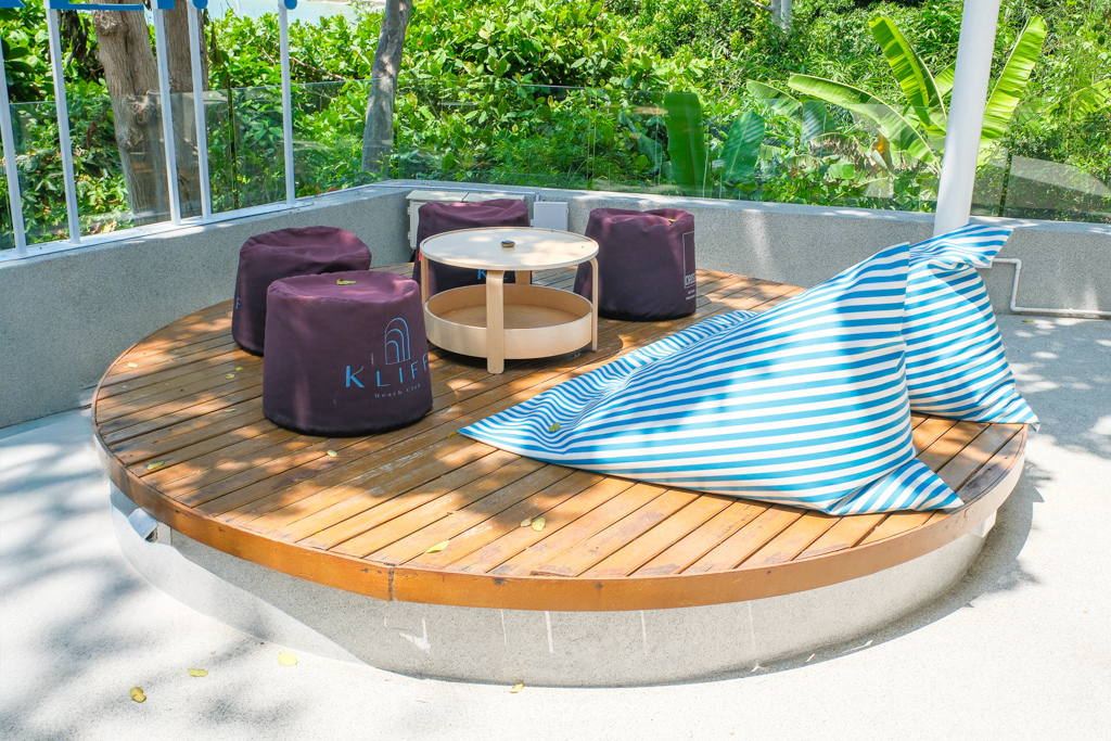 泰國芭達雅|Kliff Beach Club.小巧精緻海景咖啡廳,享用下午茶與晚餐的絕佳選擇 @飛天璇的口袋 泰國芭達雅|Kliff Beach Club.小巧精緻海景咖啡廳,享用下午茶與晚餐的絕佳選擇 @飛天璇的口袋