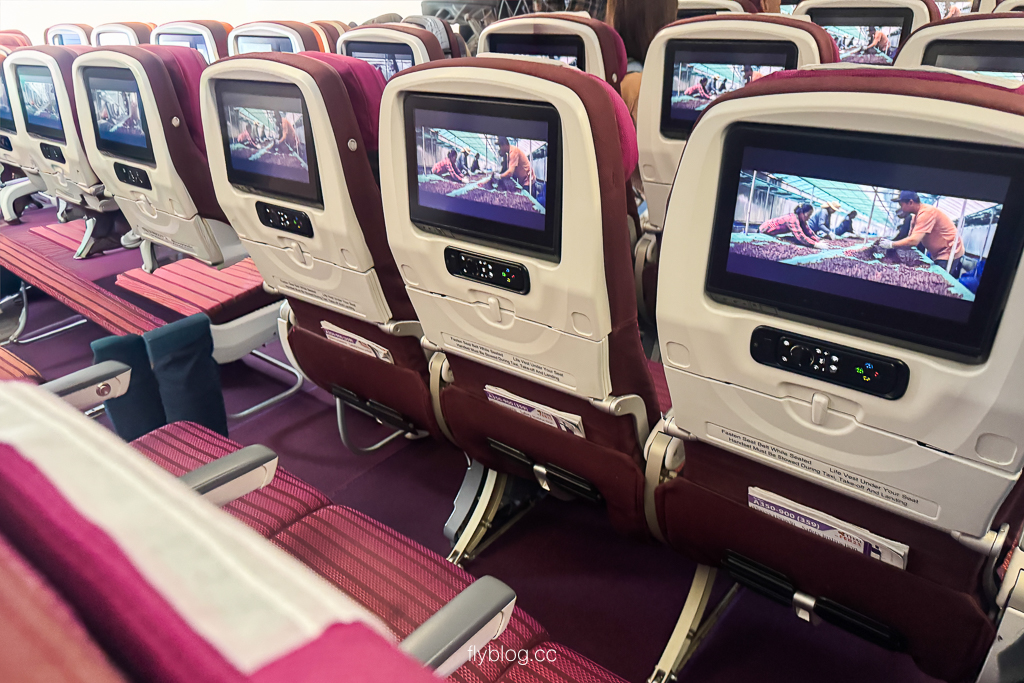 泰國曼谷｜泰國航空．A350-900 台北-曼谷 TG633，座位、機上餐飲與服務完整評測 @飛天璇的口袋