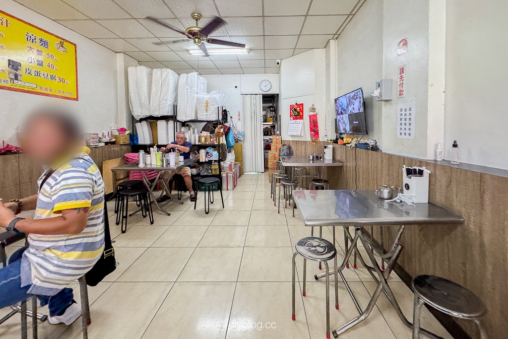 嘉義西區｜涼麵四味果汁文化店．涼麵 果汁=絕配？在地傳承50年的美味