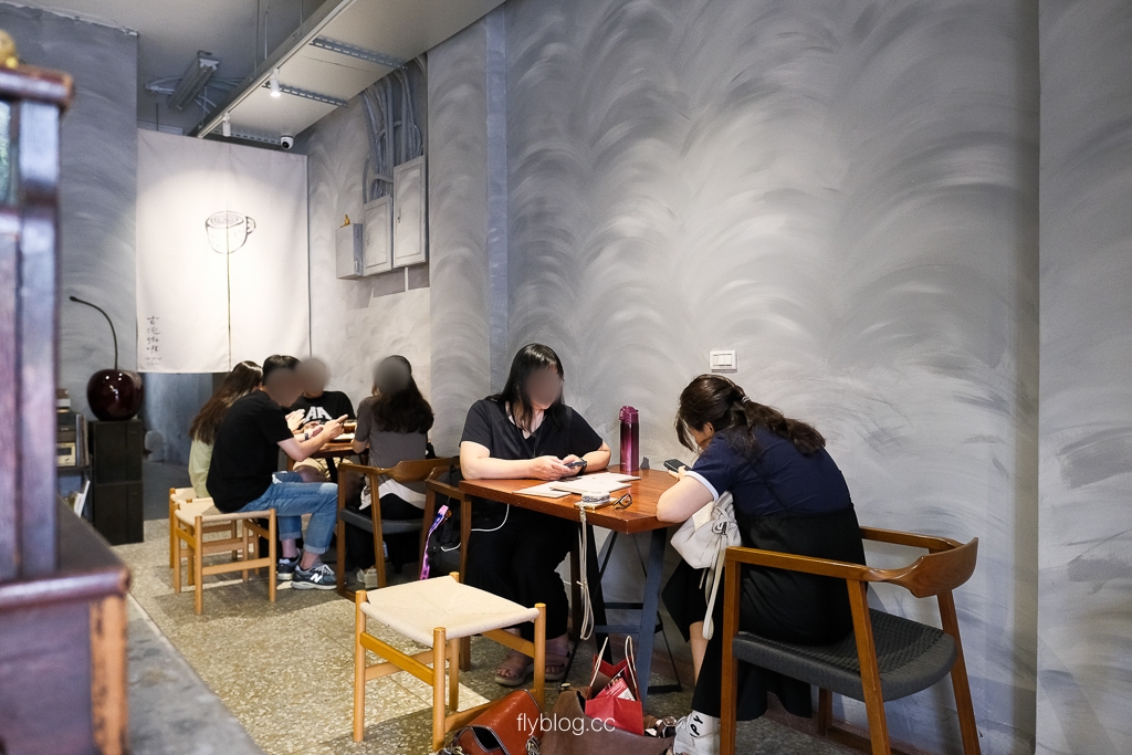 台中北屯｜古侘咖啡．北屯隱藏版質感咖啡館，手作甜點與義式咖啡的絕佳饗宴 @飛天璇的口袋