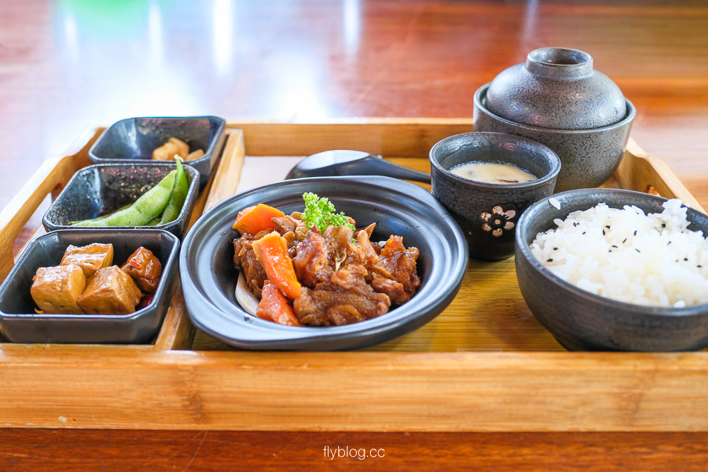 桃園觀音｜好客食堂．崙坪文化地景園區景觀餐廳，道地客家美食還有牛汶水 @飛天璇的口袋