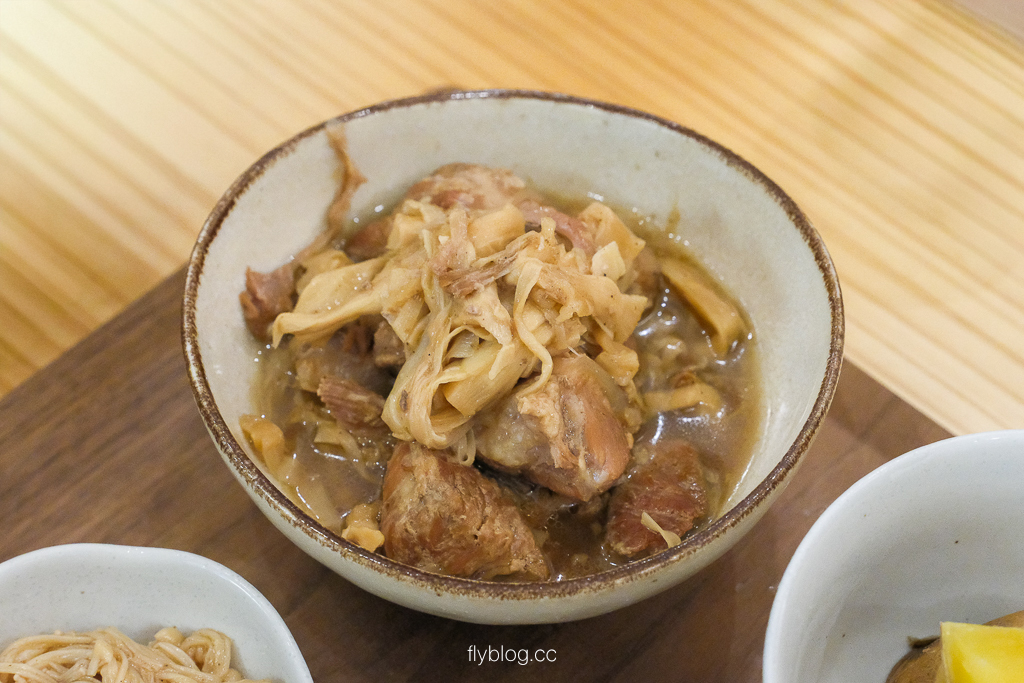 台中北區｜曉曉家．Line預約才吃得到，台中家常料理 @飛天璇的口袋