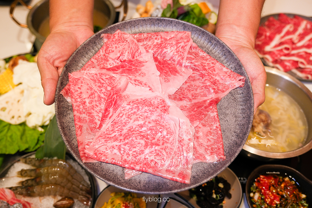 彰化員林|桔日鍋物.雙人和牛套餐只要998元,大啖日本A5和牛海陸火鍋 @飛天璇的口袋 彰化員林|桔日鍋物.雙人和牛套餐只要998元,大啖日本A5和牛海陸火鍋 @飛天璇的口袋