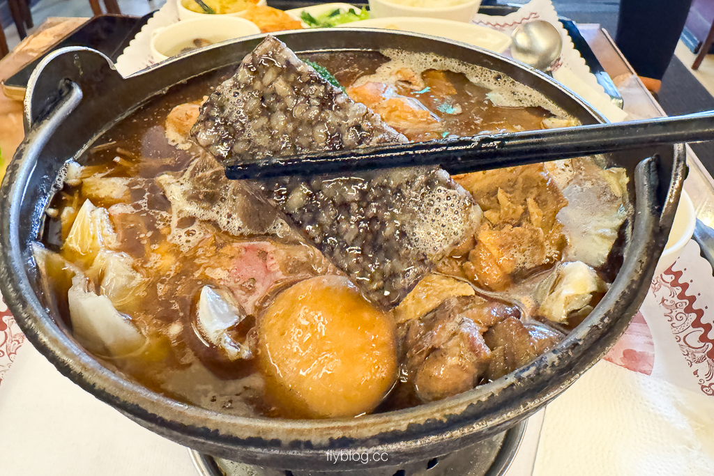 台中南屯｜上海灘租界地．台灣500碗推薦台中懷舊茶館，必點麻油雞和果汁
