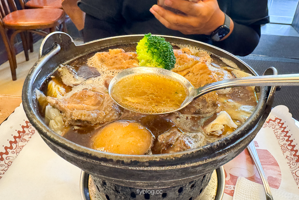 台中南屯|上海灘租界地.台灣500碗推薦台中懷舊茶館,必點麻油雞和果汁 台中南屯|上海灘租界地.台灣500碗推薦台中懷舊茶館,必點麻油雞和果汁