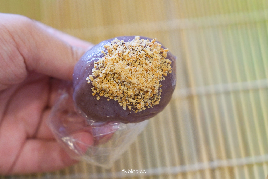 苗栗泰安｜清安秋菊手工麻糬．洗水坑豆腐街美食，現做的客家麻糬