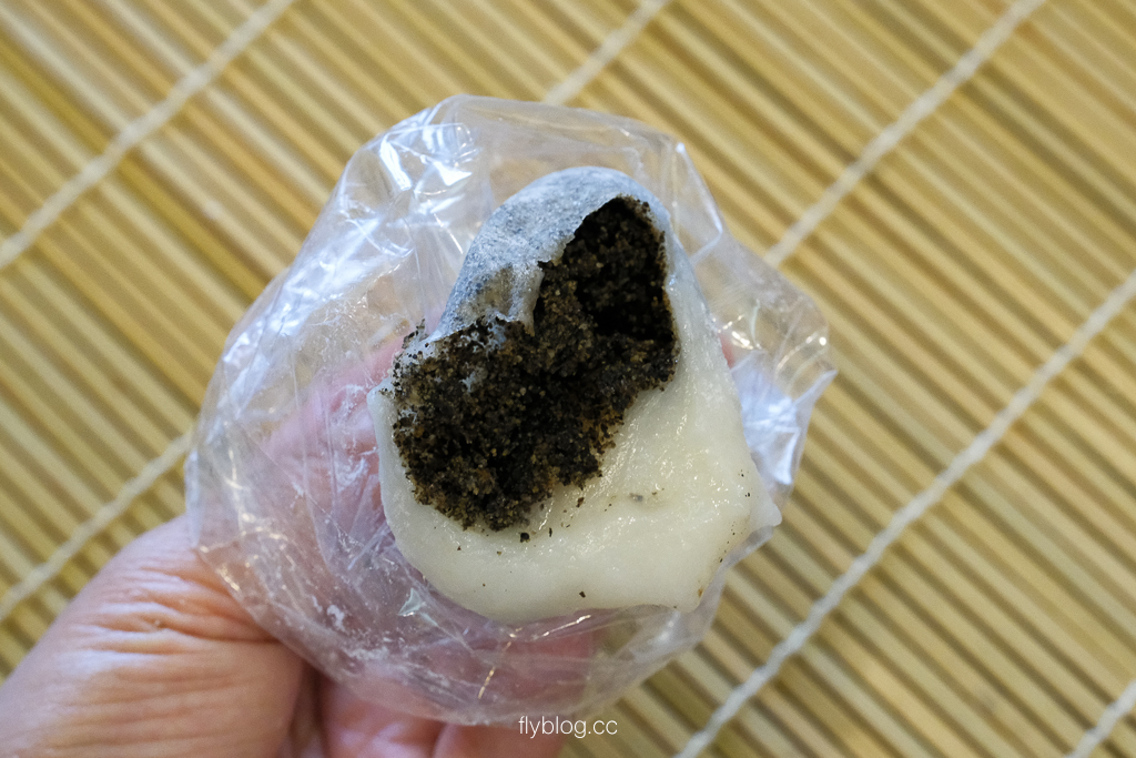 苗栗泰安｜清安秋菊手工麻糬．洗水坑豆腐街美食，現做的客家麻糬