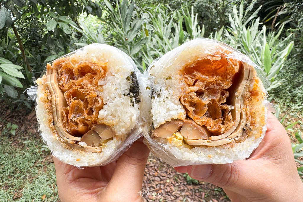 台中太平｜一江橋飯糰．網友推薦太平最好吃的飯糰，9點準時收攤晚來吃不到